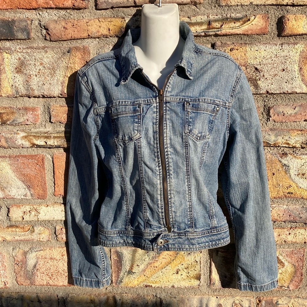 Tommy Hilfiger Distressed Janis Denim Jean Jacket Women’s Size M Full Zip Y2K